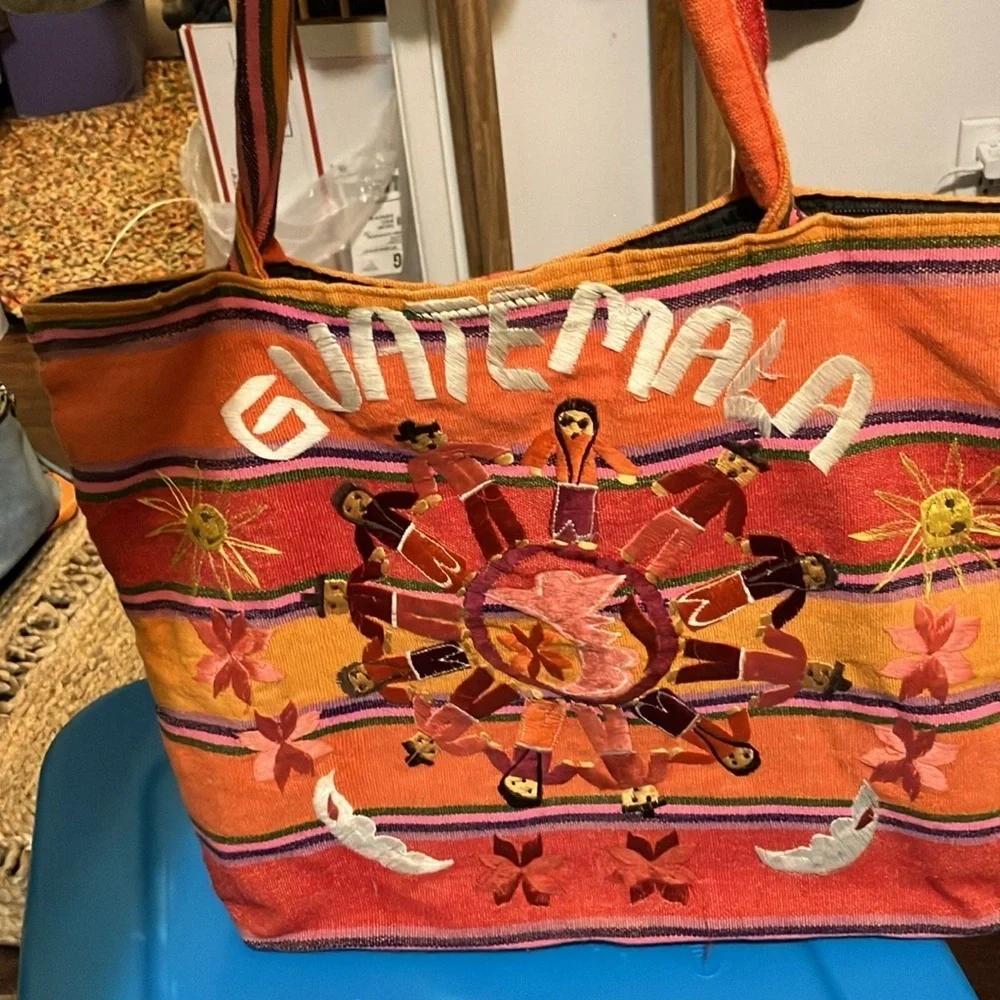 Guatemala cotton and embroidered tote bag XL